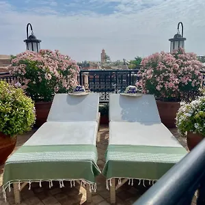 riad-zouhour-marrakesh.marrakeshhotelsmorocco.com/